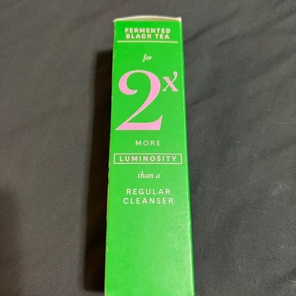 Fever Fermented Black Tea Cleansing Milk New - Picture 2 of 9